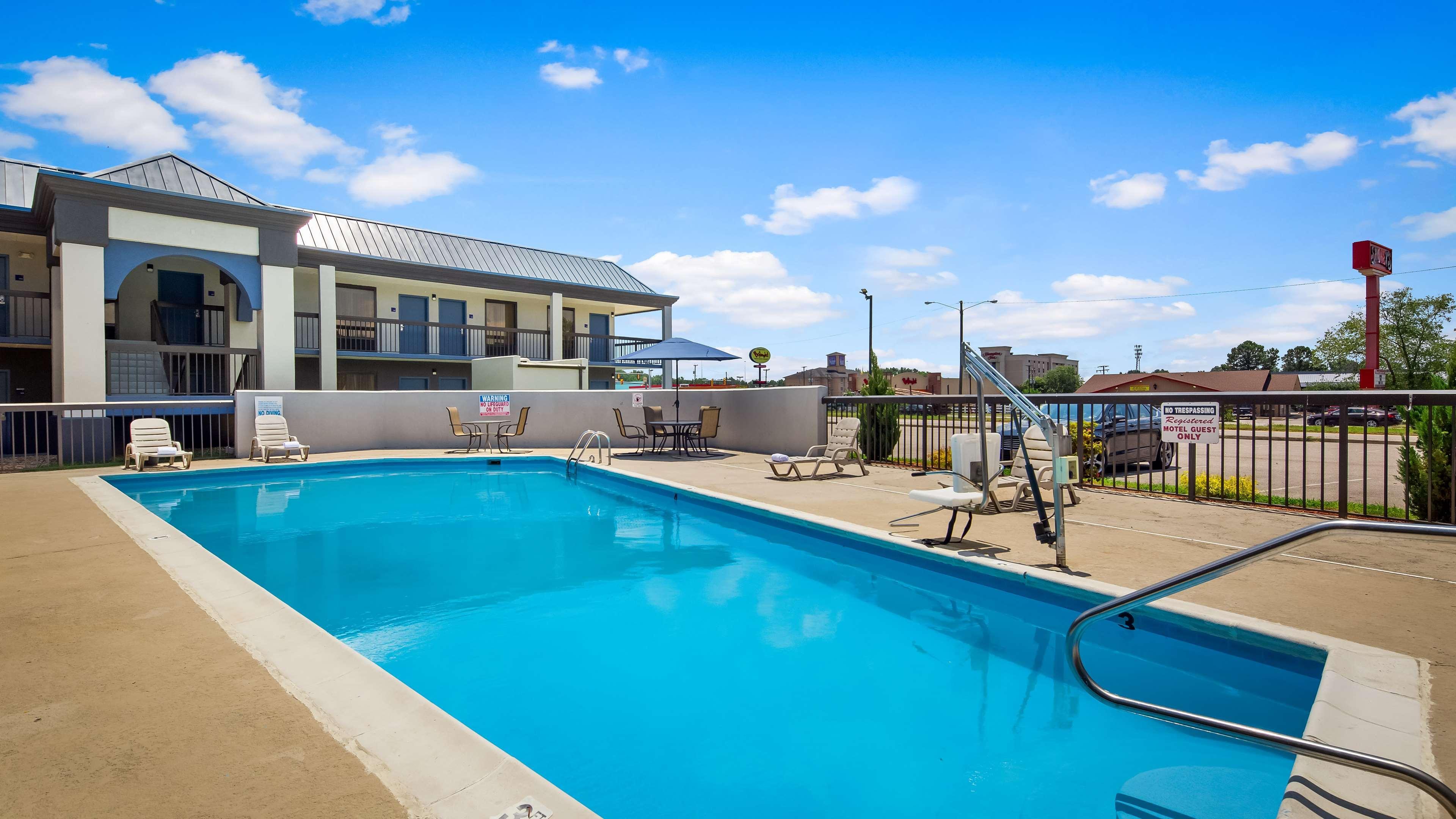 Western Motel 3*